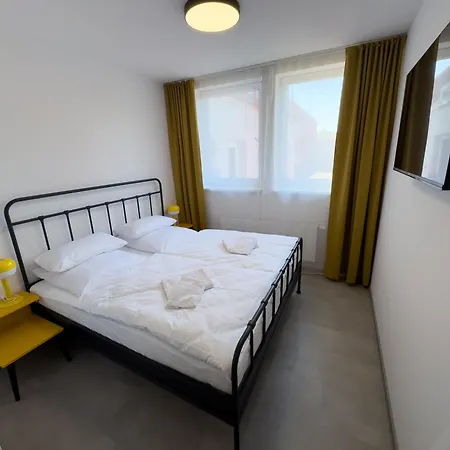 Roch800 - Industrial - Free Parking - Self-checking Hotel apartamentowy Klatovy